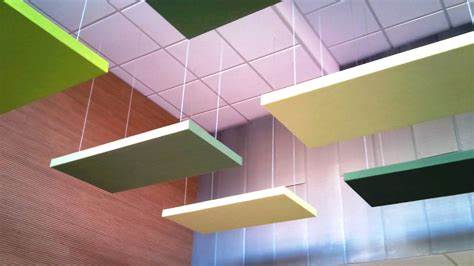Sound-absorbing ceiling